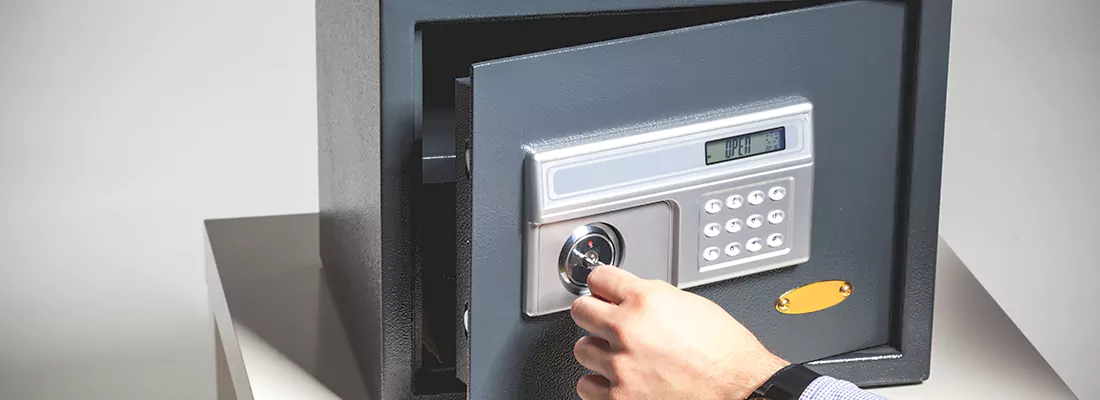 Safe Opening Repair in Bayshore Gardens